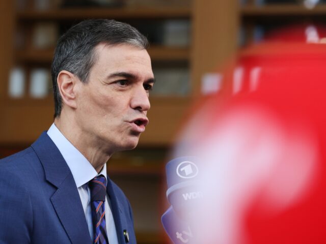 Sánchez download march 25, 2026