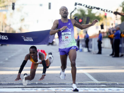 VIDEO: Controversy Swirls After Photo Finish at the End of LA Marathon