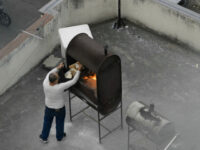 Ecuador Expels Cuban Diplomats, Embassy Staff Caught Burning Documents on Roof