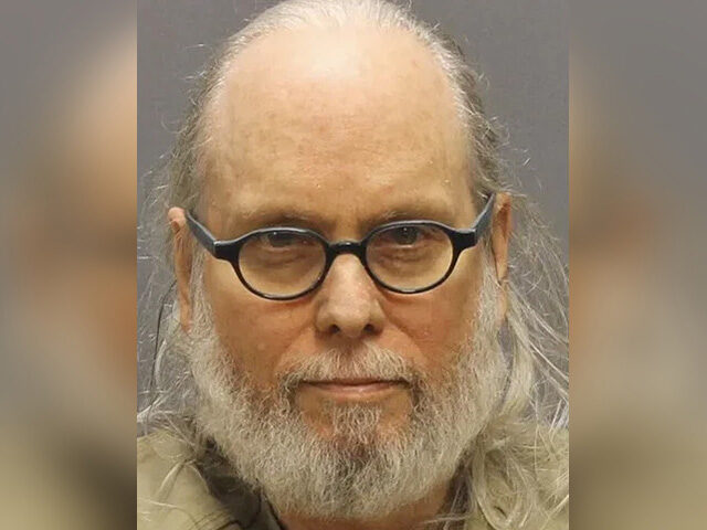 VIDEO: Judge Frees Treasure Hunter Who Refused to Share Location of 1857 Shipwreck’s 500 Gold