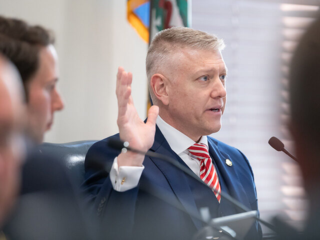 West Virginia GOP Guts Migration Reform to Help CEOs Using Migrants