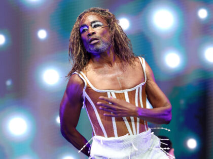 BRIGHTON, ENGLAND - AUGUST 03: Billy Porter performs on stage during "Fabuloso - Prid