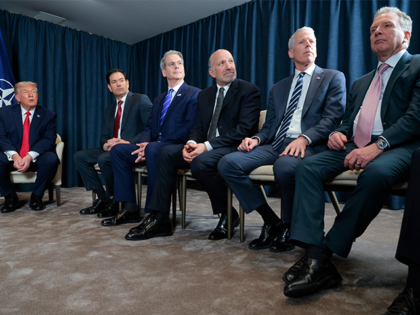 President Donald Trump alongside Secretary of State Marco Rubio, Treasury Secretary Scott