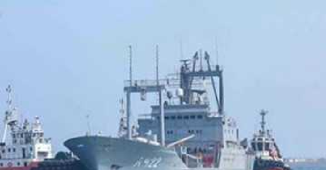 Iranian Warship Surrenders to Sri Lankans, First Time Ship Interned By Neutral Nation Since Second World War