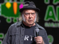 ‘Depressed’ Neil Young Working on Anti-Trump Protest Album