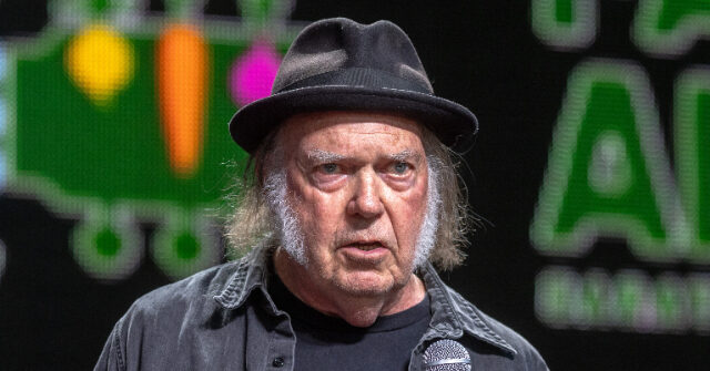 'Depressed' Neil Young Working on Anti-Trump Protest Album