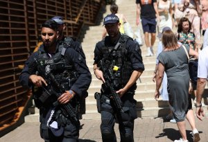 U.K. arrests 4 Iranians on suspicion of assisting Iranian intelligence