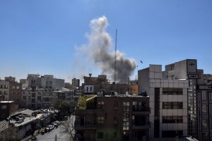 At least 22 killed in anti-U.S. protests in Pakistan