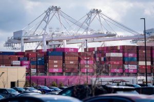 CBP argues it can't comply with court order on tariff refunds