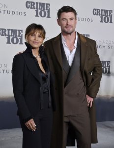 'Crime 101': Chris Hemsworth heist movie to stream Wednesday