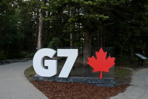 G7 finance ministers meet to discuss releasing emergency oil reserves