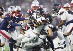 Houston Texans agree to $37.5M deal with guard Ed Ingram