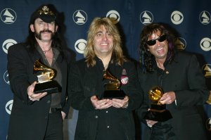 Motorhead guitarist Phil Campbell dead at 64