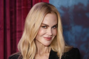 Nicole Kidman, Jamie Lee Curtis attend 'Scarpetta' premiere