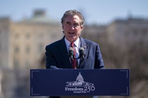 Trump administration to spend $1B to prevent wind farm construction