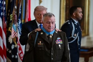 Trump awards Medal of Honor to 3 soldiers