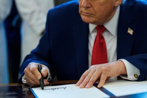 Trump's signature to appear on paper currency, says Treasury