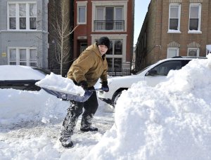 Winter storm brings weather warnings in Midwest