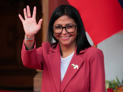 U.S. Lifts Sanctions on Venezuela’s Delcy Rodríguez