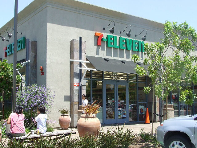 7-Eleven 7-Eleven, Inc.'s flexible growth plan allows the company to build stores in strip cen