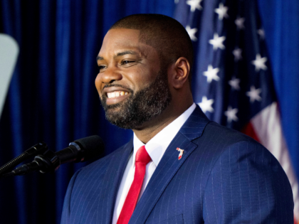 Poll: Byron Donalds Leads in GOP Primary Battle for Florida’s Next Governor