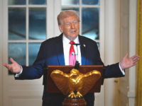 Judge Temporarily Suspends President Trump’s White House Ballroom Construction