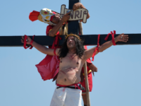 Good Friday: Philippines’ Longest-Serving ‘Jesus’ Reenactor Retires After Being C
