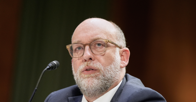 “Trump Admin Ends Intrusive DEI Mandates for Small Business Loans”