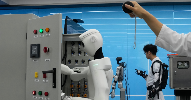 breitbart.com - John Hayward - White House Accuses China of 'Deliberate, Industrial-Scale' Theft of AI Technology