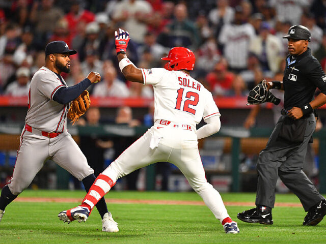 Brian Rothmuller_Icon Sportswire via Getty Images (2)