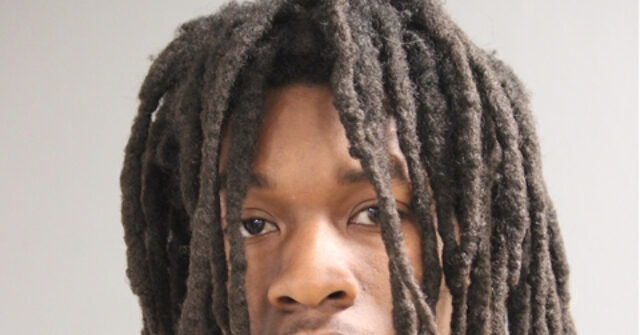 Prosecutors: Chicago Man Searched 'How to Kill Someone with Hammer' Before Targeting 'Trans Girlfriend'