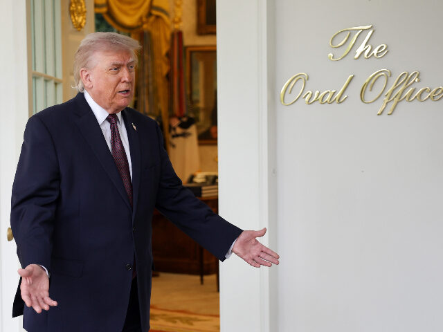 Trump Denies Deleted Truth Post Showed Him as Jesus, Blames ‘Fake News’: ‘I Thoug