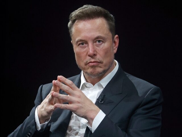 Elon Musk with a serious look (1)