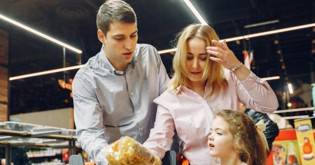 Gallup Survey: Cost of Living Top Financial Problem for Americans