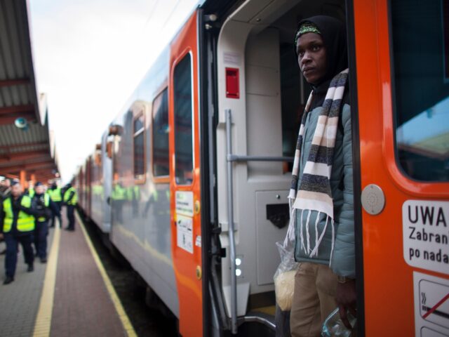 Ukrainian refugees come in Przemysl, Poland, on March 1, 2022. (Photo by Maciej Luczniewsk