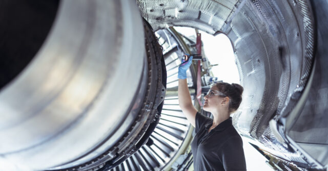 U.S. Manufacturing Activity Accelerates To Fastest Pace Since 2022