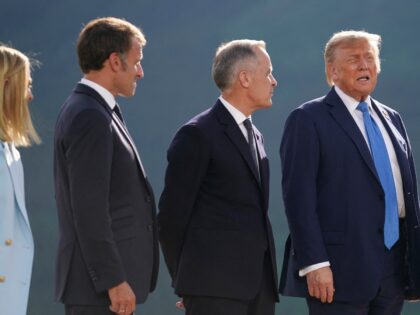 (L-R) Italian Prime Minister Giorgia Meloni, French President Emmanuel Macron, Canadian Pr