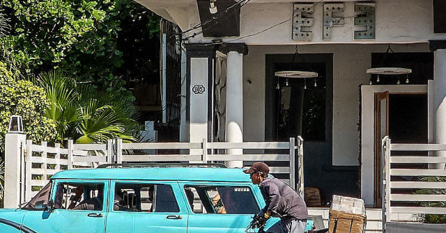 Fidel Castro’s Grandson Continues CNN-Fueled PR Blitz, Declaring Himself an Instagram 'Filmmaker'