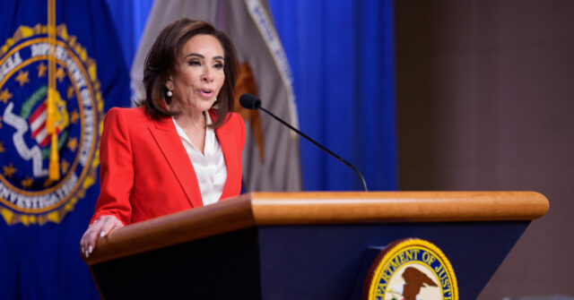 Pirro Says She Is Dropping the Fed Investigation Holding Up Warsh's Confirmation