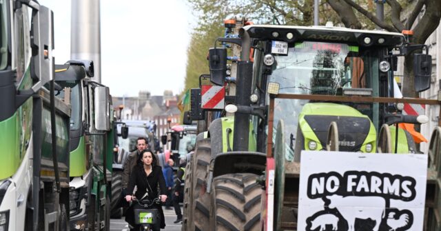 Irish Govt Faces No Confidence Vote Amid Anti-Fuel Tax Farmer Protests