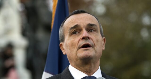 Former French Ambassador Says Trump Will Try to 'Rig' Midterms Amid U.S. 'Civil War'