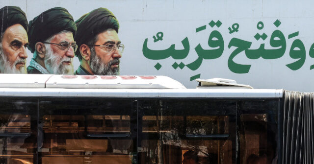 Trump Extends U.S.–Iran Ceasefire Pending ‘Unified Proposal’ from Tehran; Calls Iranian Regime ‘Seriously Fractured’