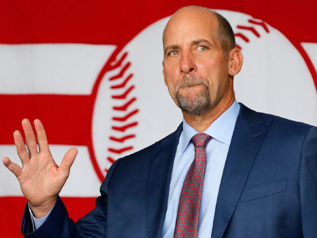 Fans Not Okay with John Smoltz’s ‘Ridiculous’ ABS Take