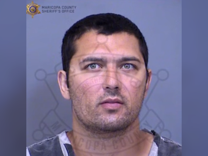 Police: Son Kills Parents in Their Arizona Home Then Calls 911 Saying He’ll Wait for Cops Out