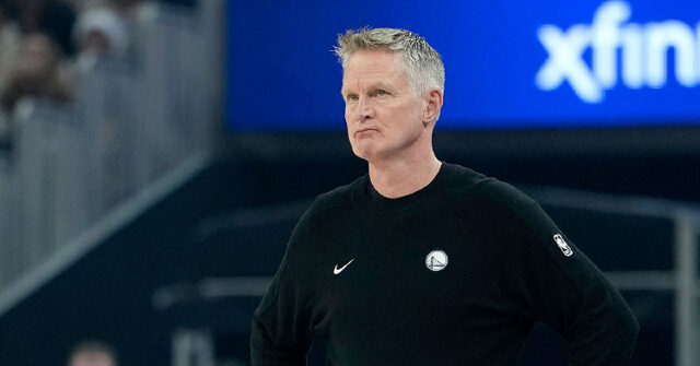 Steve Kerr Regrets Calling President Donald Trump a 'Buffoon,' Concedes His Comments on Hong Kong Were 'Weak'