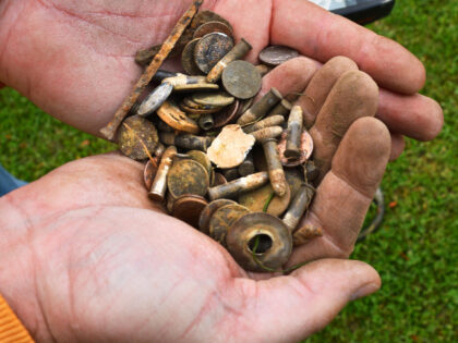 U.S. Revolutionary War Artifacts Unearthed at Site of Infamous Colonial Heist