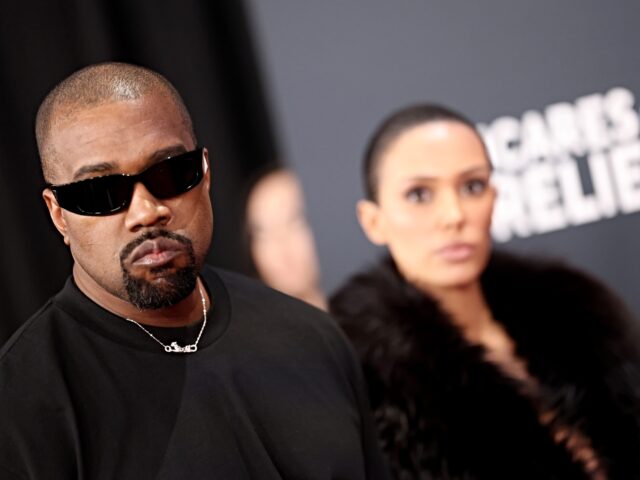 Kanye West Offers to Meet UK Jewish Community as Calls Mount for Him To be Ditched from Wireless Fe