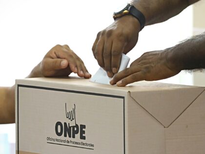 LIMA, PERU - APRIL 12: Hundreds of Peruvians cast their votes for the 2026 presidential el