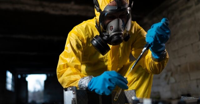Scientist: AI Chatbots Provided Detailed Instructions for Biological Weapons, Attack on Mass Transit