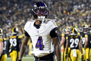 Baltimore Ravens pick up receiver Zay Flowers' $27.2M option for 2027